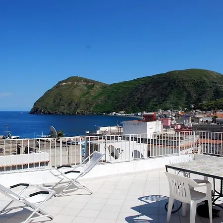 Loft Family Canneto Apartment